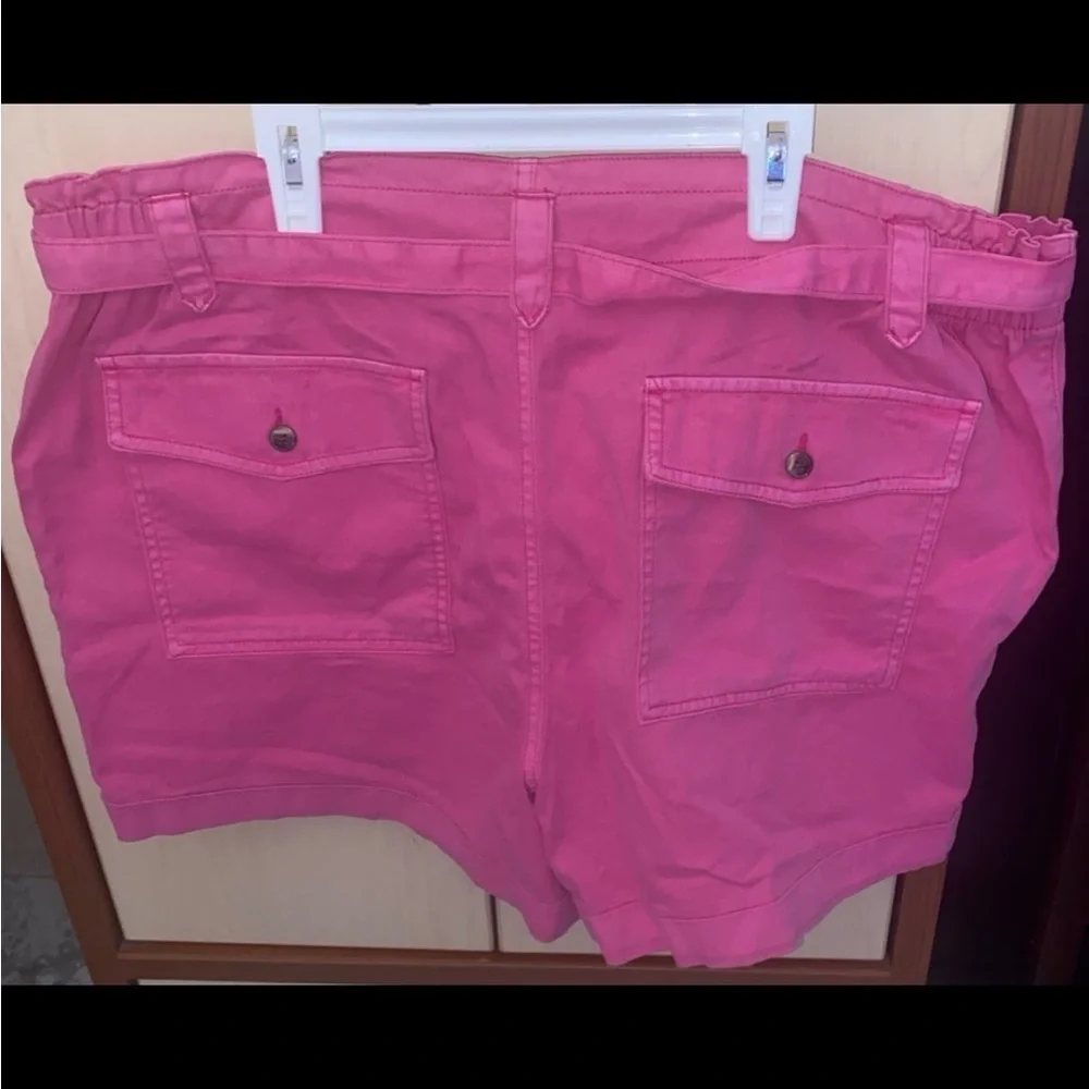 Old Navy Women Extra High-Waisted Tie-Belt Cargo Shorts Pink XL NWT 4”